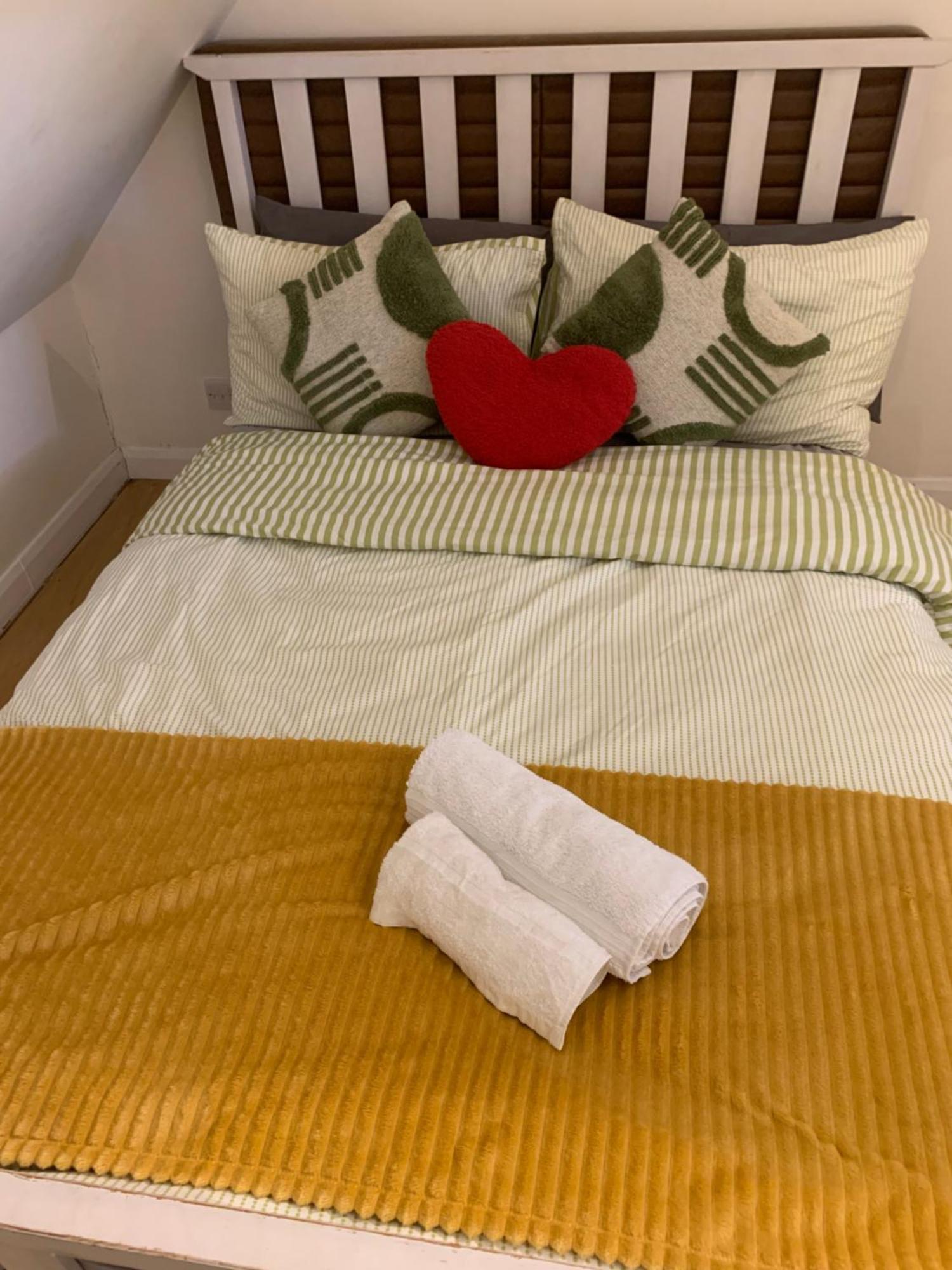 Boogaard'S Guest House Лондон Экстерьер фото